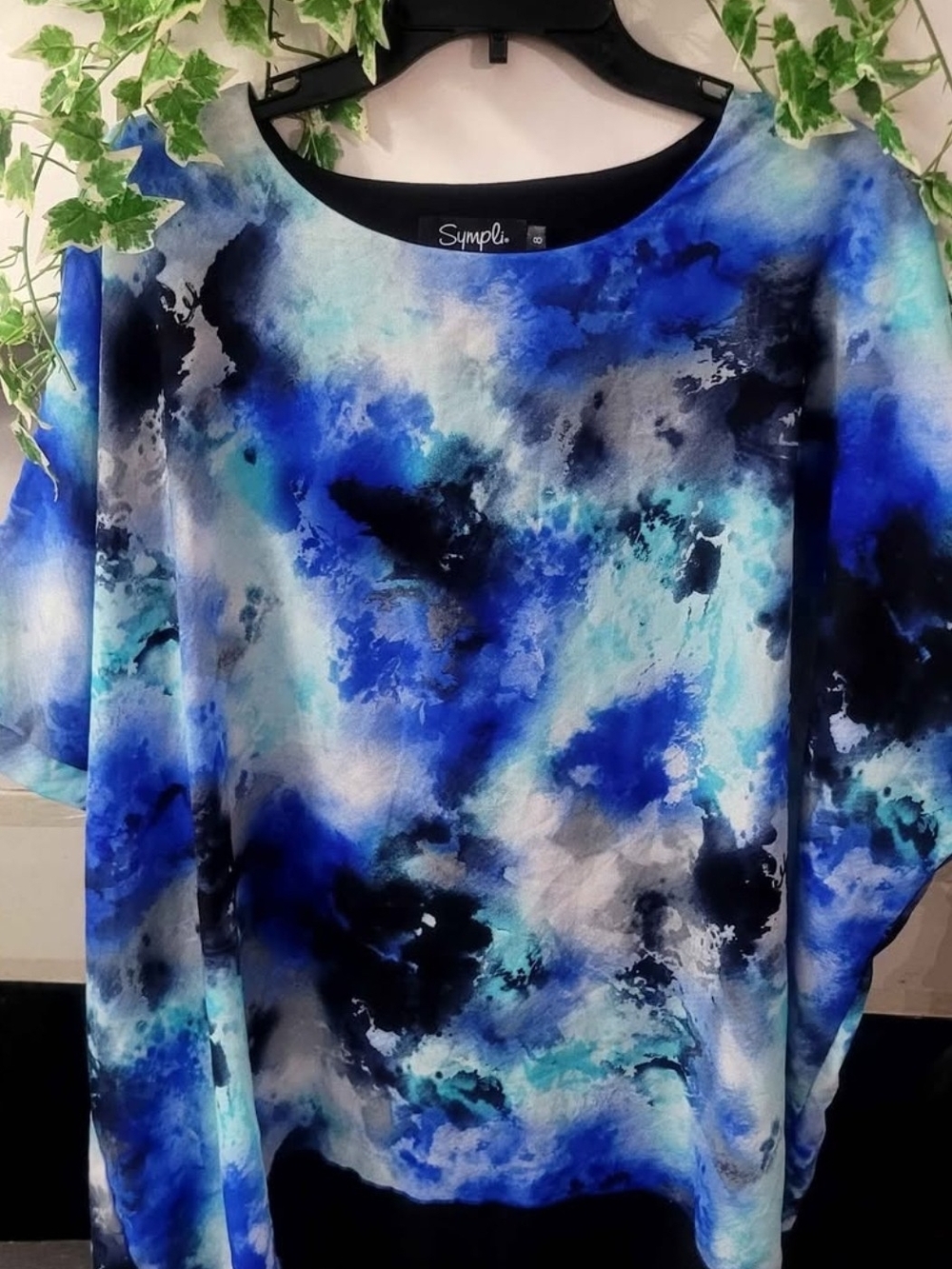 Sympli Blue & White Abstract Watercolor Tunic